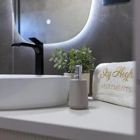 Sky High Sea View Lux Apartament Trogir
